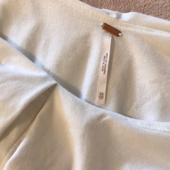 Free People White Off Shoulder Top - Picture 3 of 3